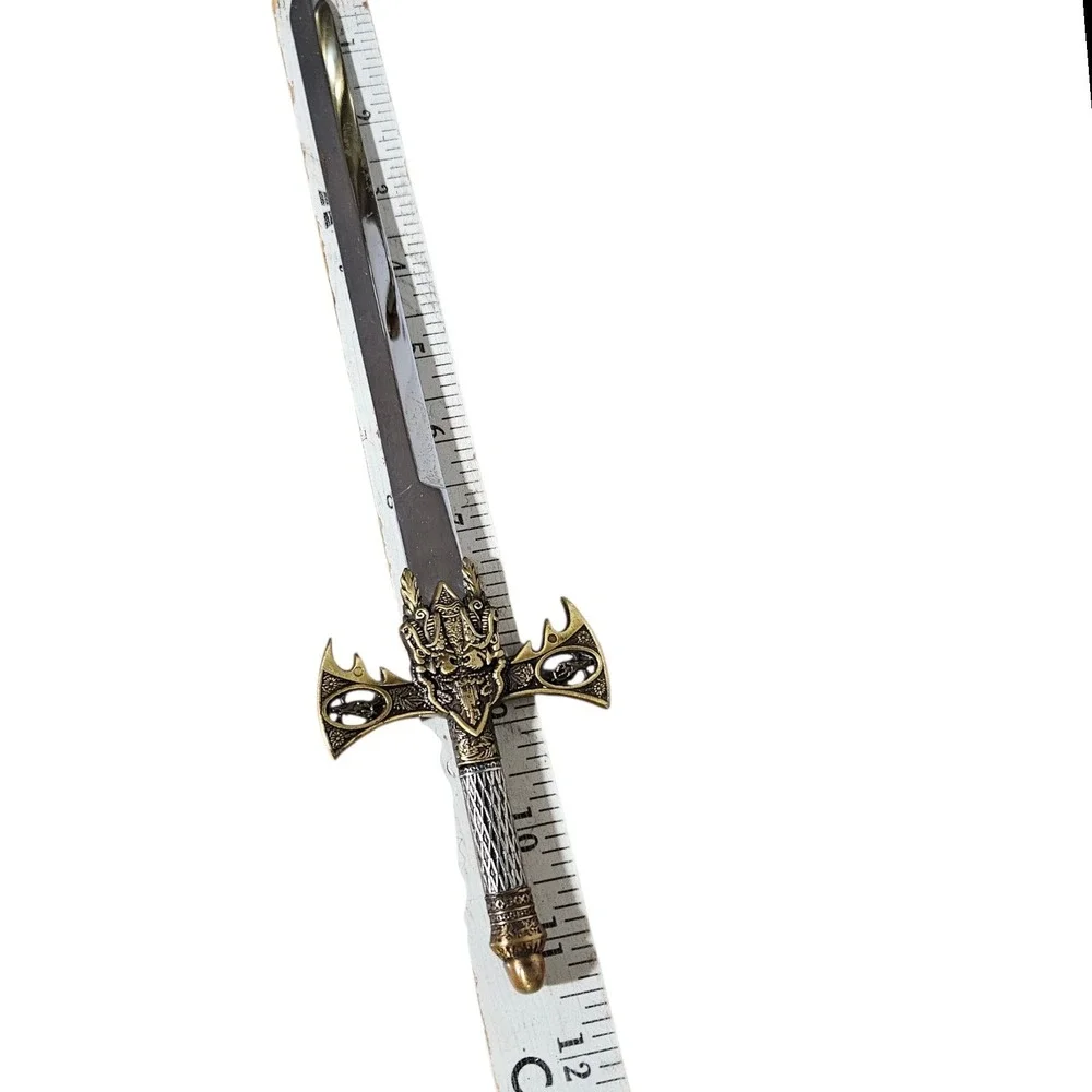 Fantasy Sword Game Of Thrones Knife Dagger Skull House Of Lannister Troops‎ Wall